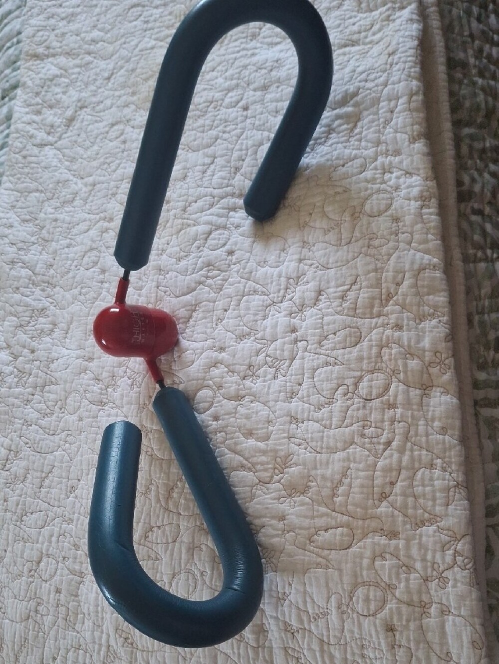 The Original Suzanne Somer's Thigh Master Exercise Device - Picture 3 of 3